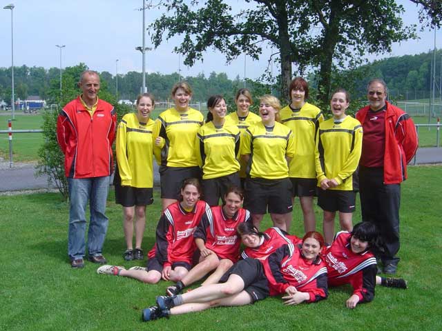 2007_frauenfaustball.jpg 2007_frauenfaustball.jpg